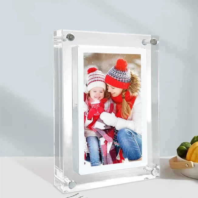 Adorable Gift: Acrylic Digital Photo Frame, boasting a 5-inch IPS screen, 1000mAh battery, 2GB memory, and vertical display