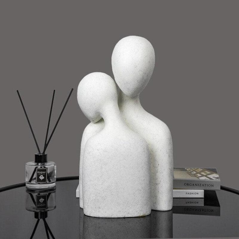 Nordic Minimal Couple Sculpture | Modern Mini Ornament for Living Room Decoration & Home Office Desk Accessories