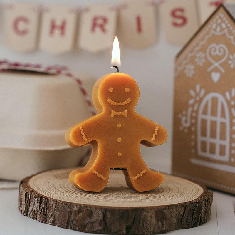 Gingerbread Man Aromatherapy Scented Candle Creative Festive Christmas Atmosphere Small Ornament Candle Decorations