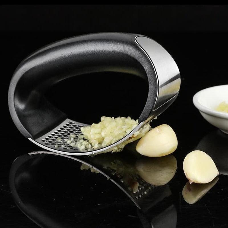 Stainless Steel Garlic Press Crusher | Manual Garlic Mincer