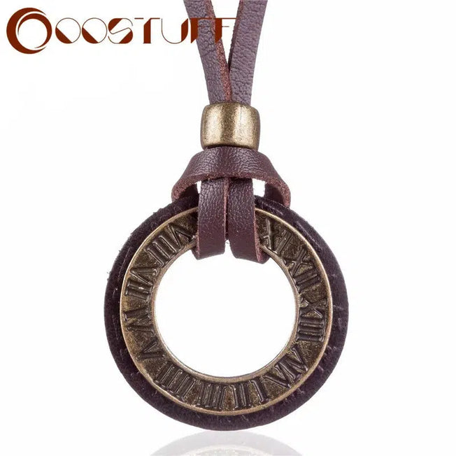 Vintage Leather Statement Necklace: Elevate your style with this Rome-inspired genuine leather necklace, perfect for men and women
