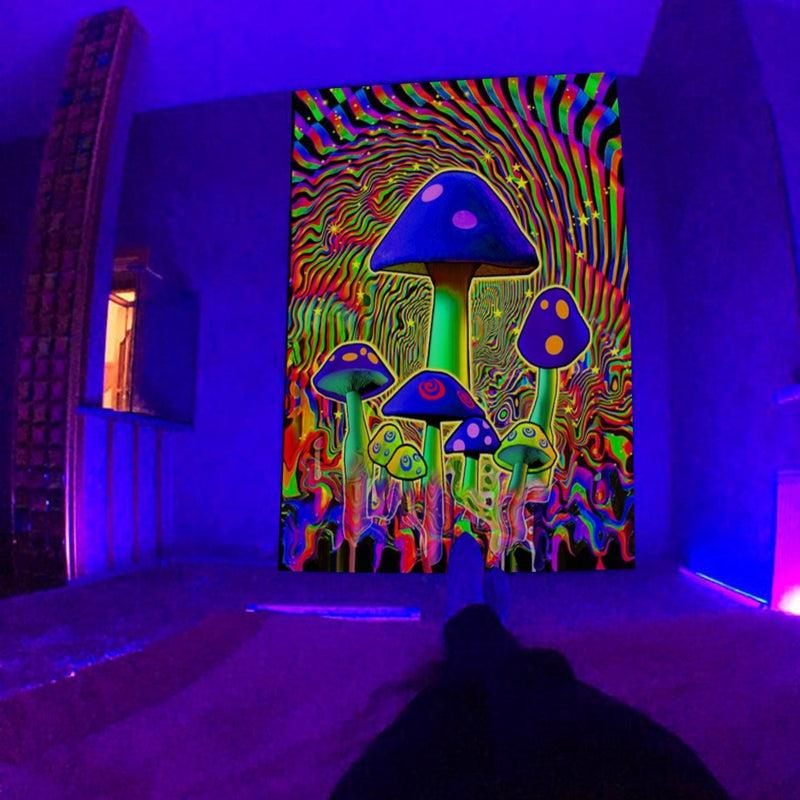 Enchanting Glow-in-the-Dark Mushroom Tapestry: Psychedelic UV-Responsive Decor