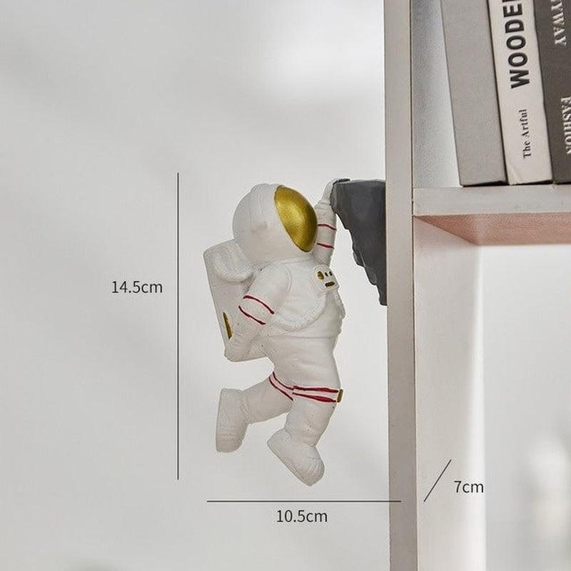 Modern Astronaut Statue Wall Decoration | Fun Resin Figurine | Study Room and Christmas Decor | Children's Gift Idea