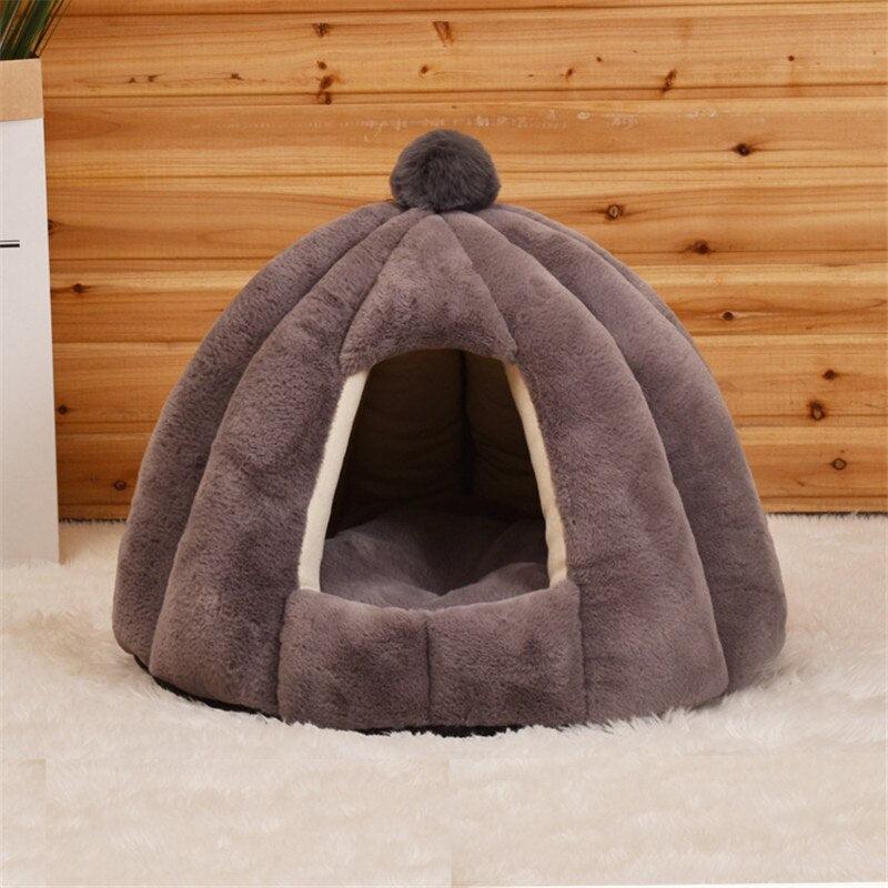 Cute Pet House Bed with Removable Mat | Cozy & Comfortable Kennel Nest for Cats and Dogs | Pumpkin-Shaped Design | Perfect for Sleeping & Lounging