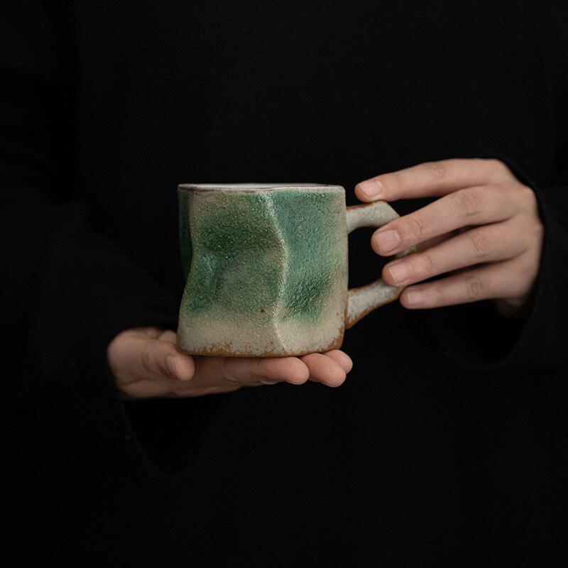 Vintage Clay Ceramic Coffee Mug - Handmade Stoneware Water Cup with Gradient Glaze - Creative and Unique Coffee Cups