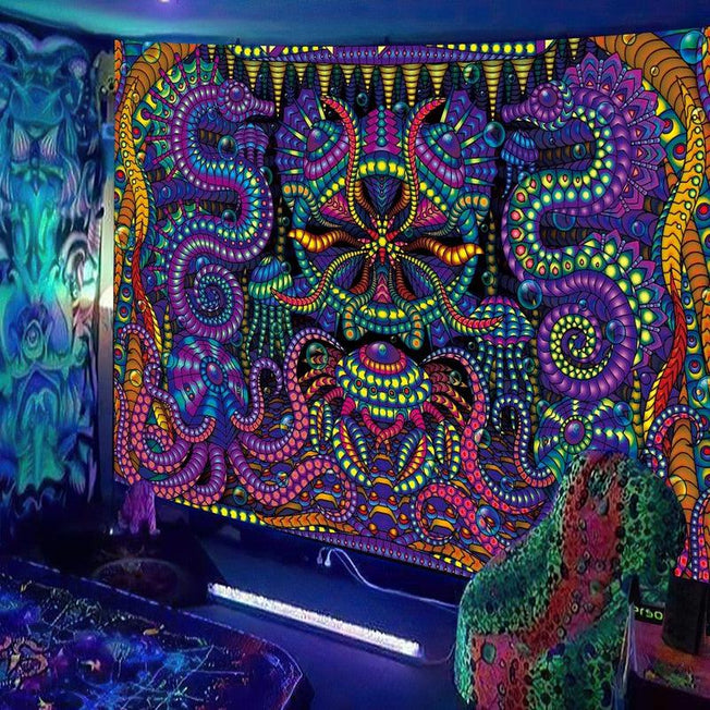 UV Reactive Home Decoration Tapestries | Unique Vibrant Patterns